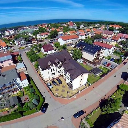 Pokoje Goscinne Jedrus Mielno  Extérieur photo