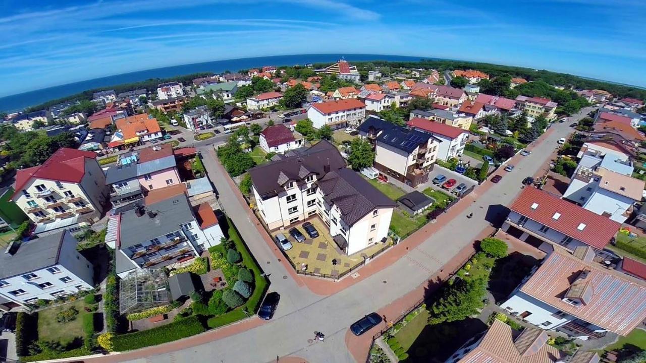 Pokoje Goscinne Jedrus Mielno  Extérieur photo